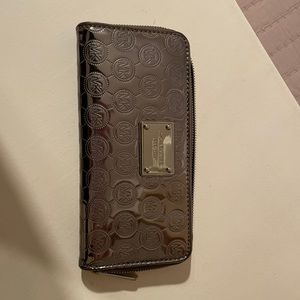 Silver metallic Michael Kors wallet